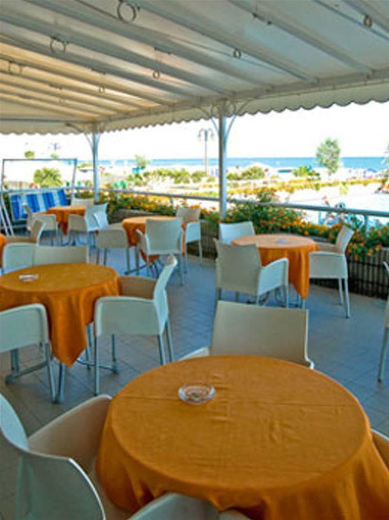 לידו די ג'סולו Hotel Astor מראה חיצוני תמונה